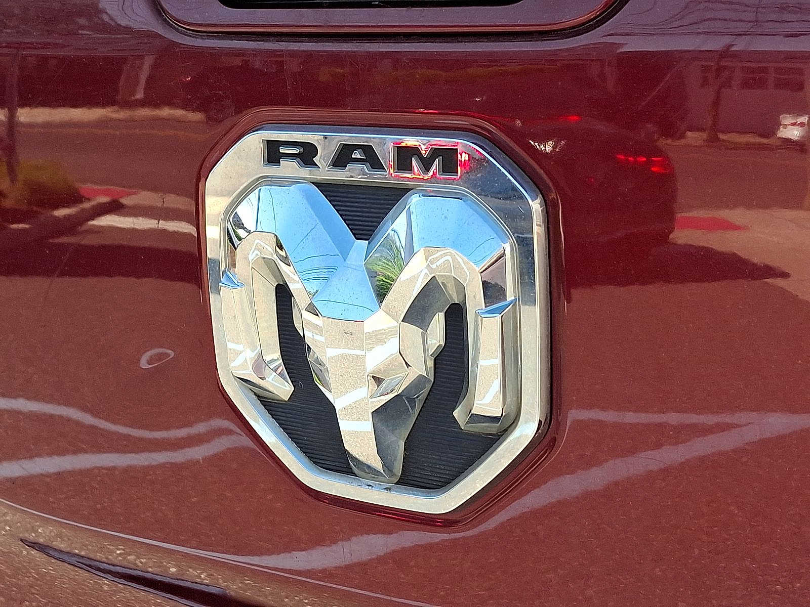 2019 RAM Ram 1500 Pickup Laramie - Photo 24
