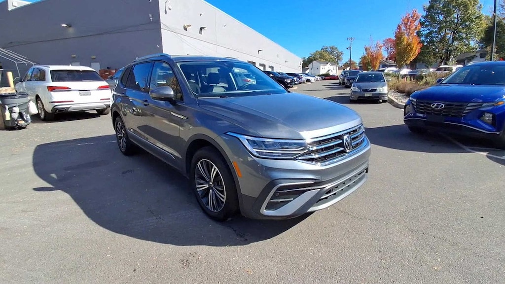 Used 2024 Volkswagen Tiguan 2.0T Wolfsburg Edition SUV