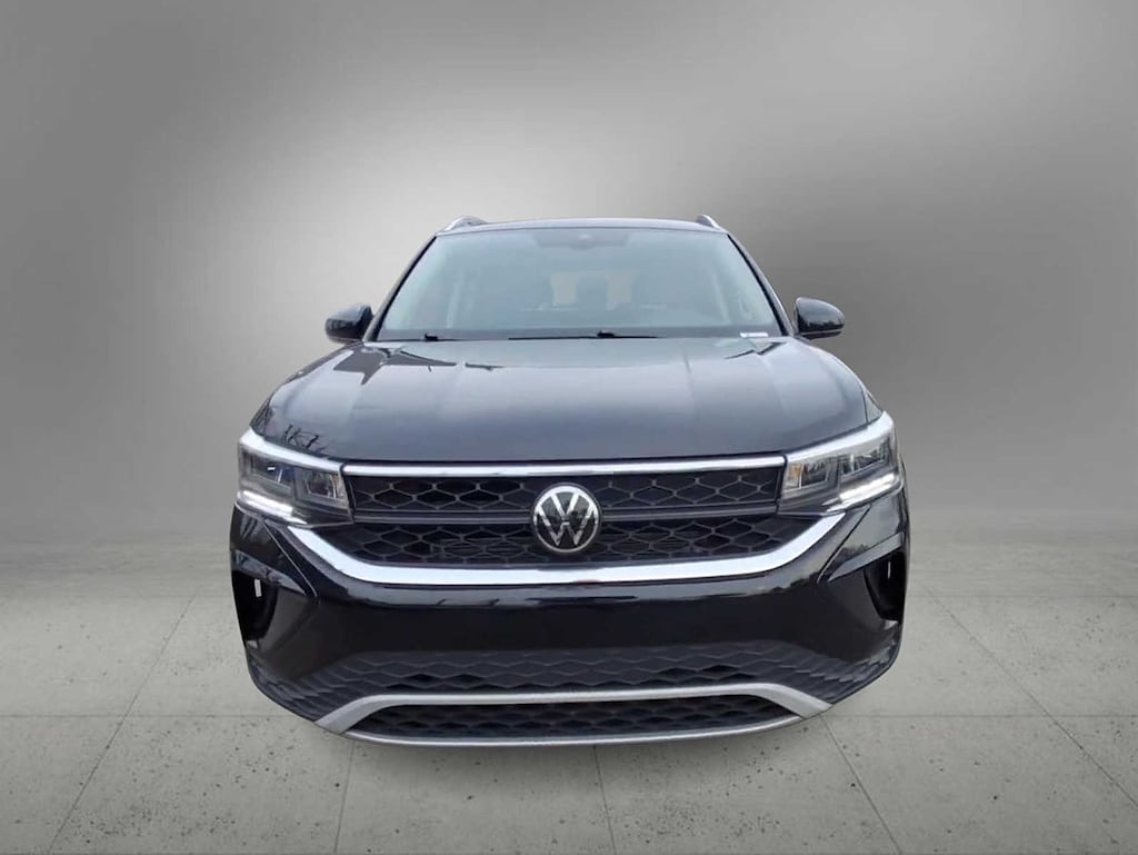 Used 2024 Volkswagen Taos 1.5T SE SUV
