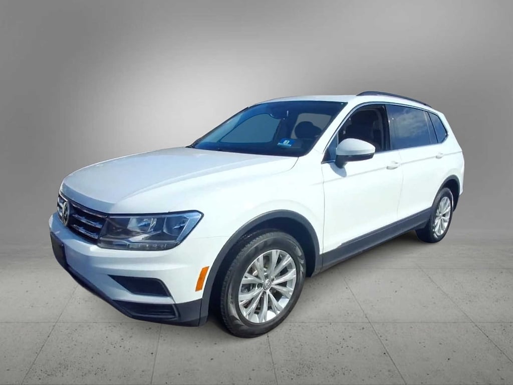 Used 2018 Volkswagen Tiguan 2.0T SE 4MOTION SUV