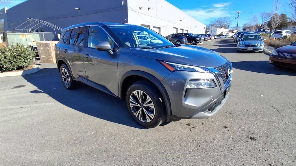 Used 2023 Nissan Rogue SV SUV