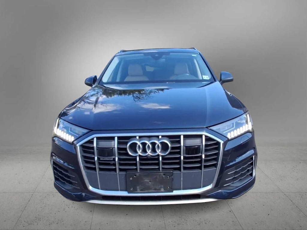 Used 2023 Audi Q7 45 Premium Plus SUV
