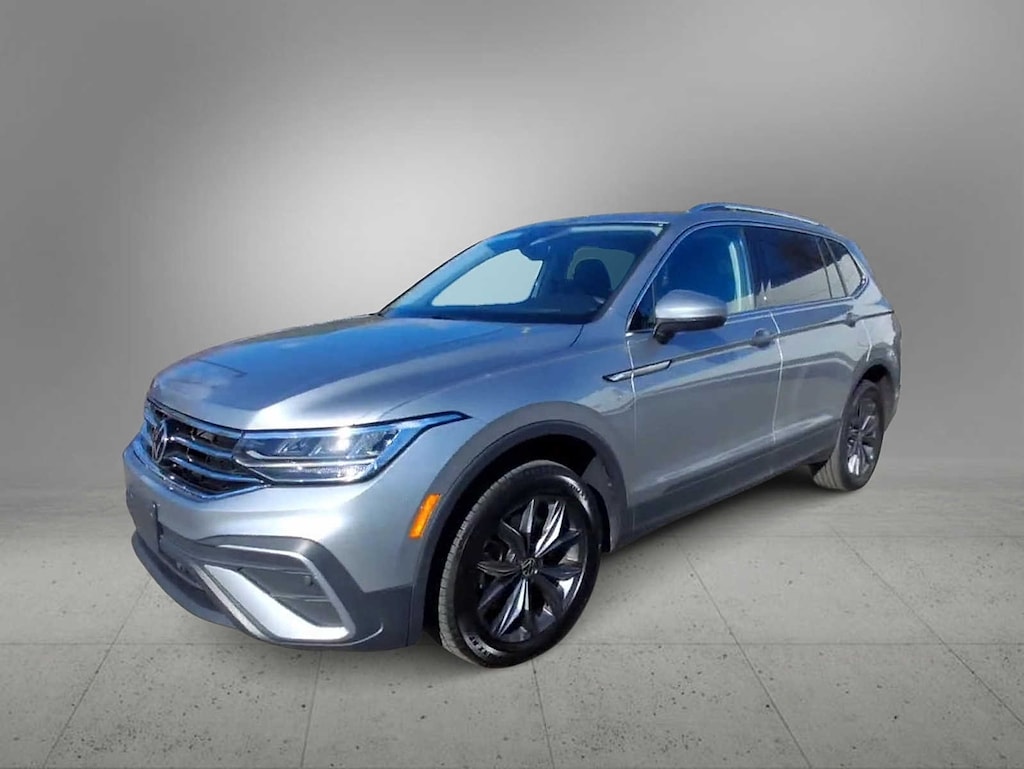 Used 2023 Volkswagen Tiguan 2.0T SE SUV