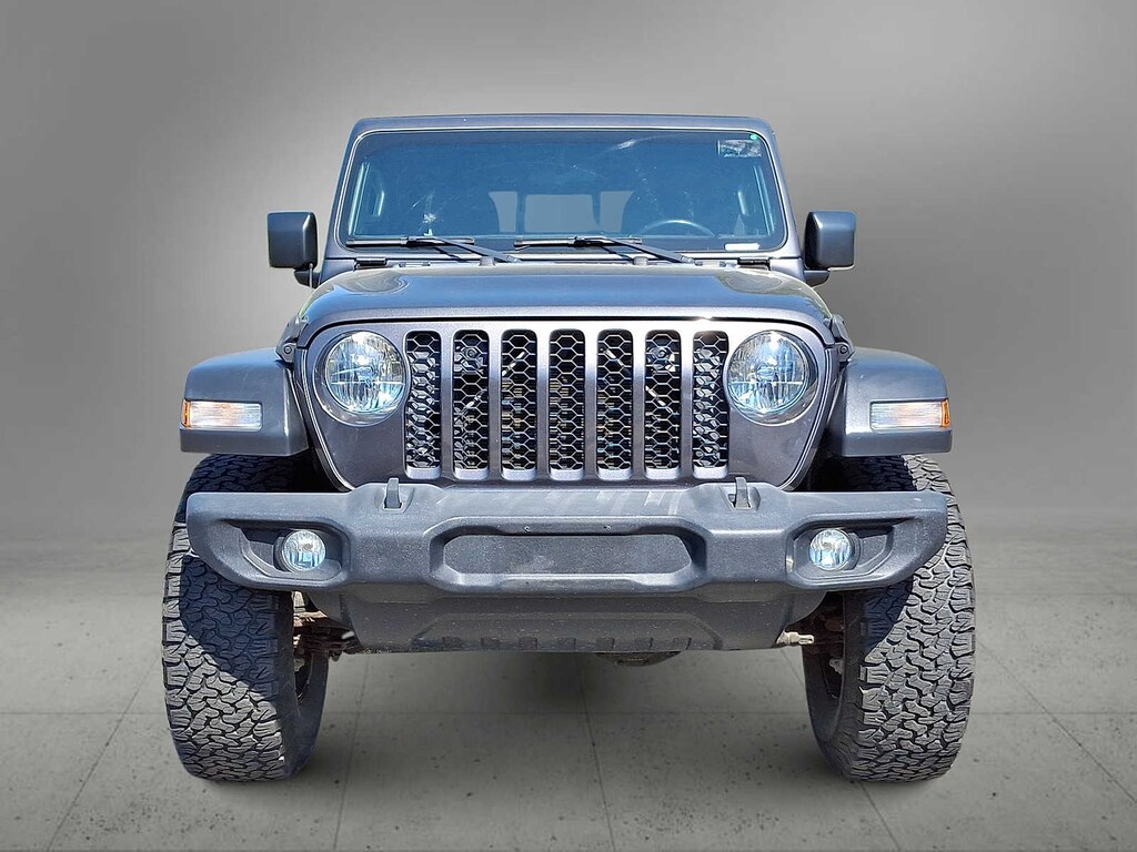 Used 2020 Jeep Gladiator Sport Truck Crew Cab