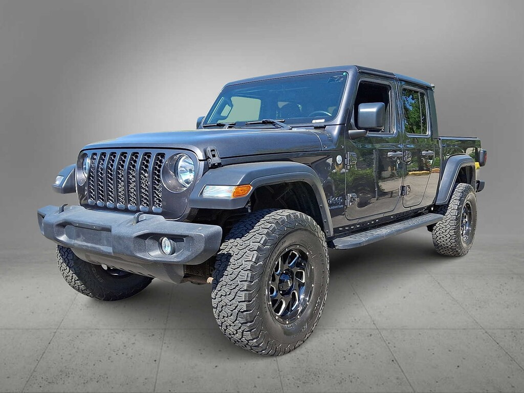 Used 2020 Jeep Gladiator Sport Truck Crew Cab