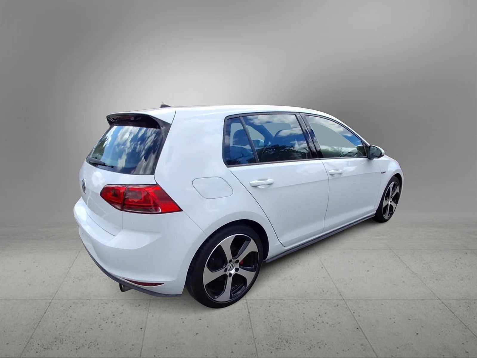 2015 Volkswagen Golf GTI S - Photo 8