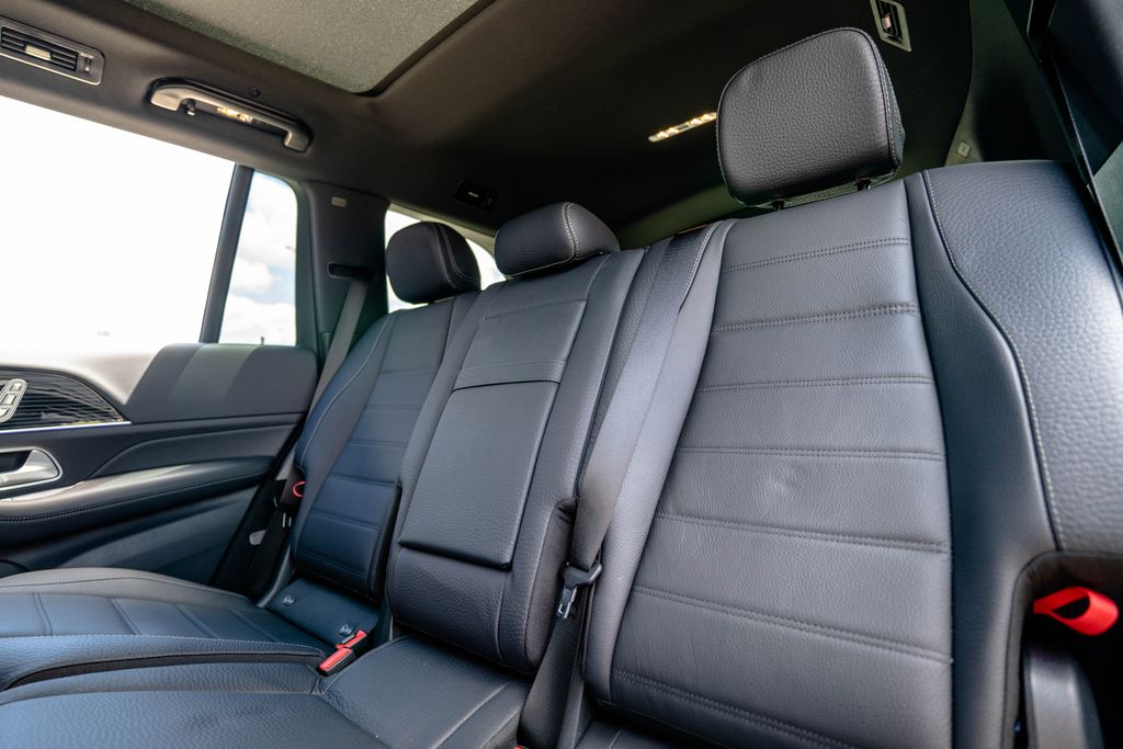 2026 Mercedes-Benz GLS Base - Photo 35
