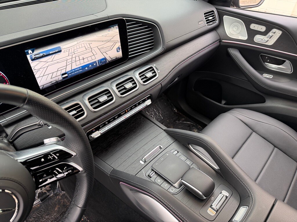 2025 Mercedes-Benz GLS Base - Photo 26