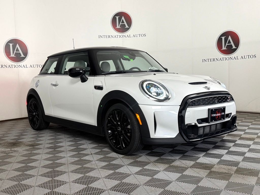 Used 2024 MINI Hardtop 2 Door Iconic Hatchback