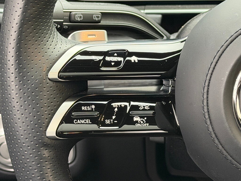 2025 Mercedes-Benz GLS Base - Photo 20