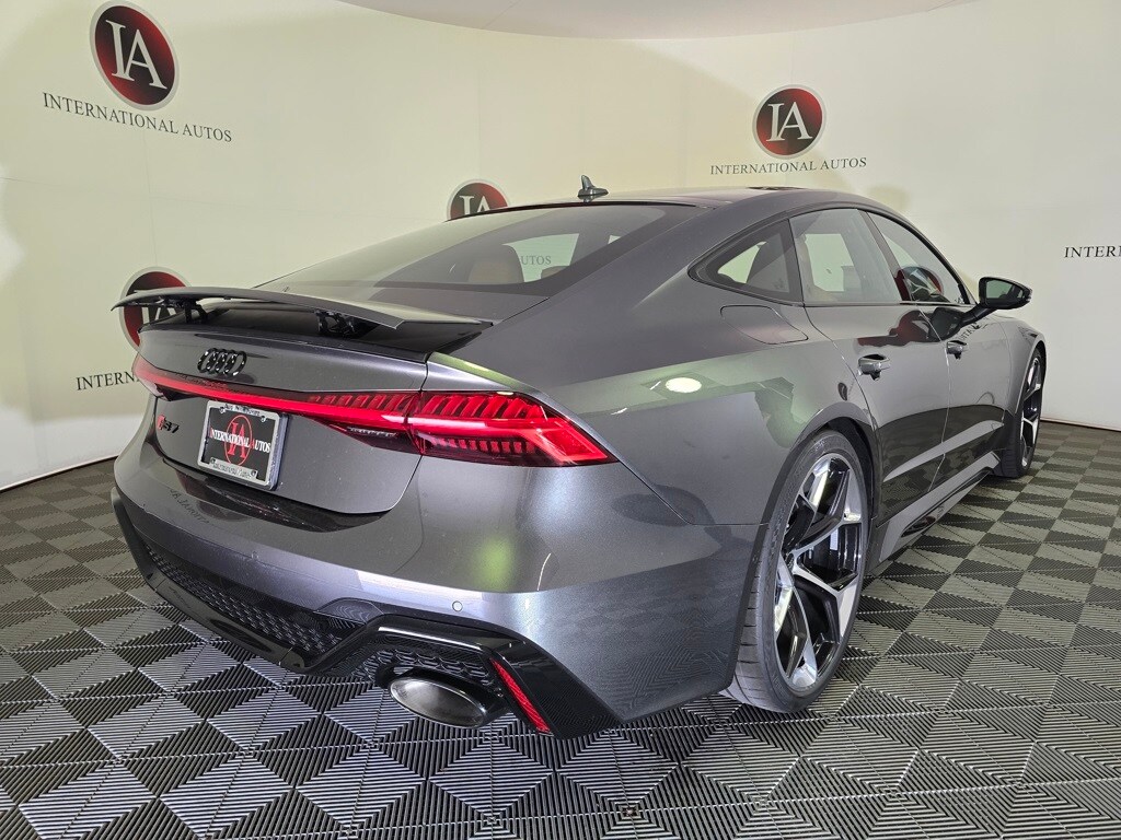 2026 Audi RS 7 Performance Base photo 4