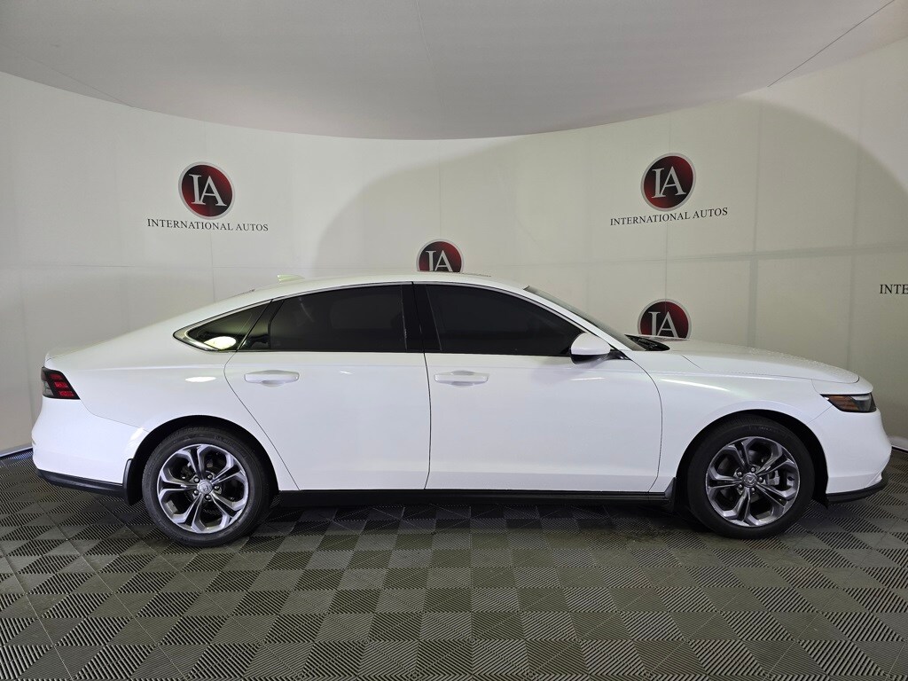 2023 Honda Accord EX photo 3