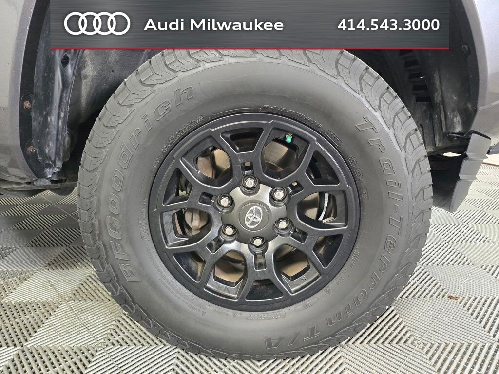 Used 2020 Toyota Tacoma SR5 Truck Double Cab