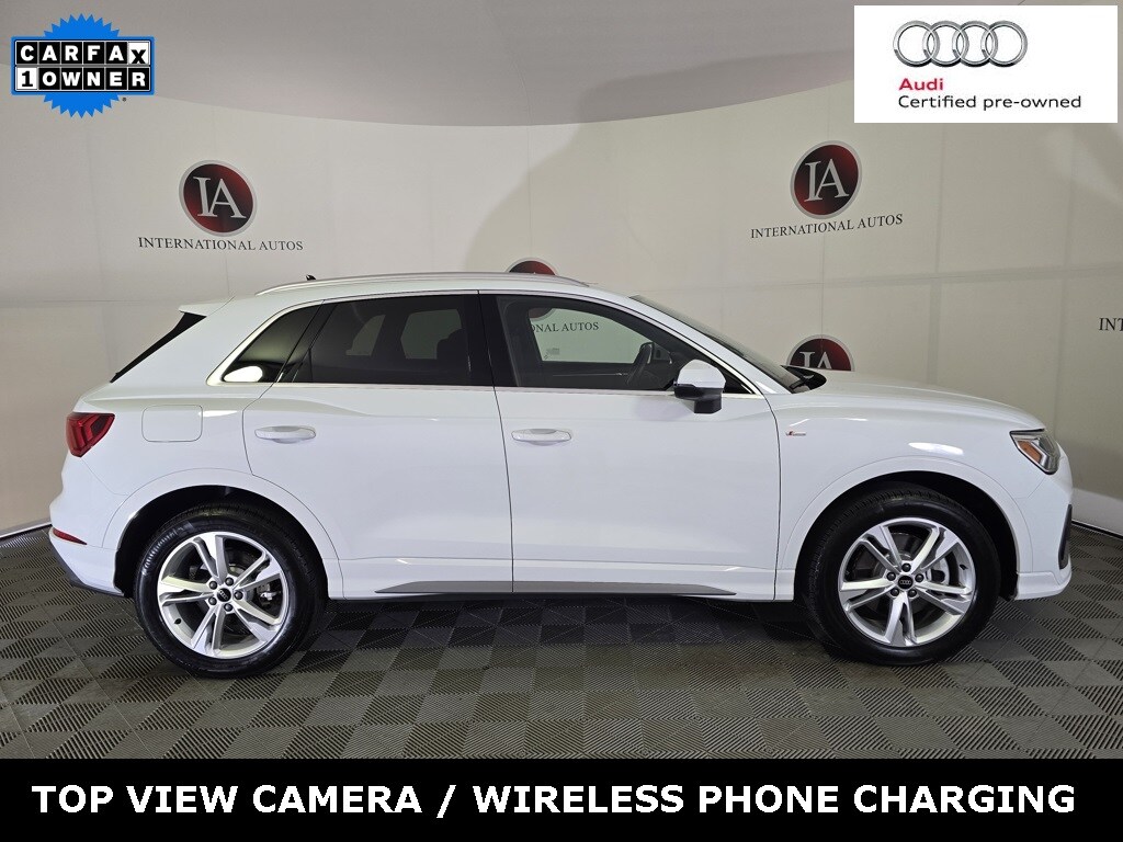 2024 Audi Q3 S line Premium Plus photo 3