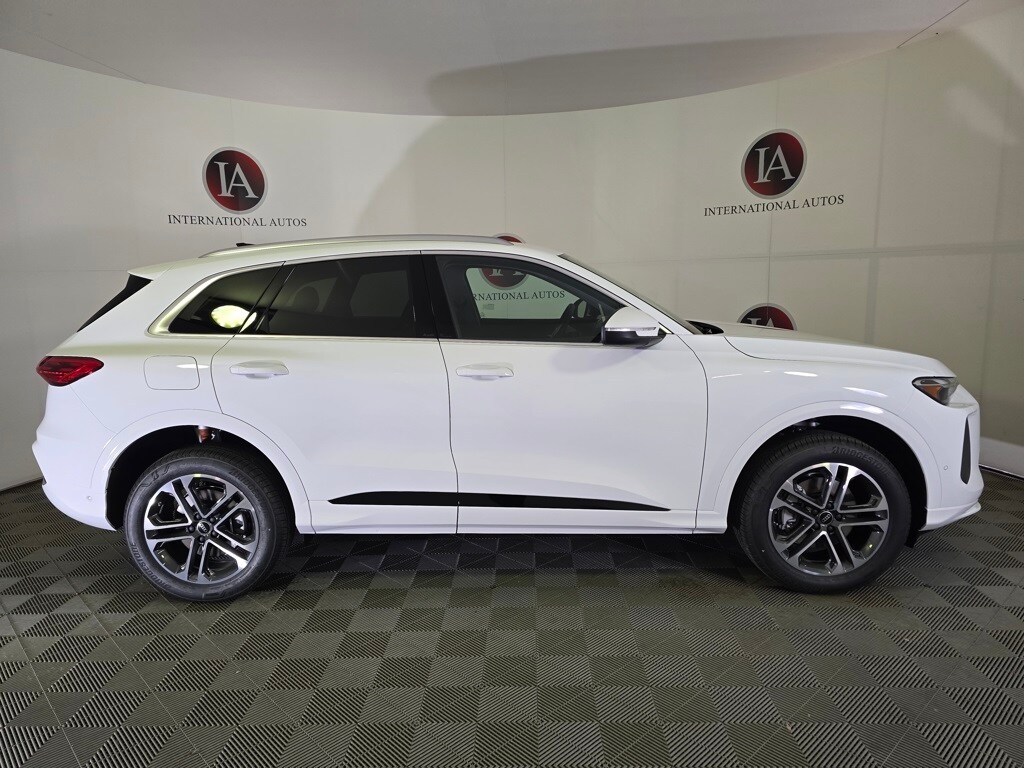 2025 Audi Q5 2.0T Premium photo 3