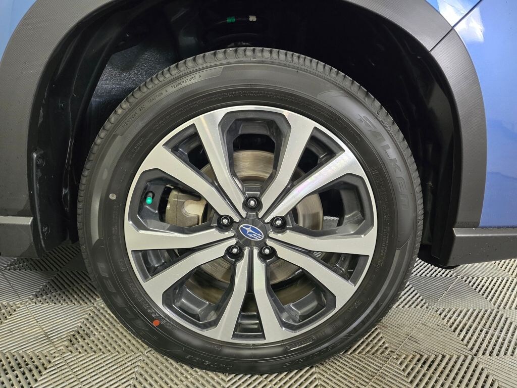 Used 2023 Subaru Forester Limited SUV