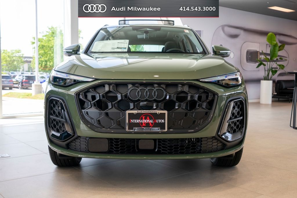 New 2026 Audi Q5 2.0T Premium Plus SUV