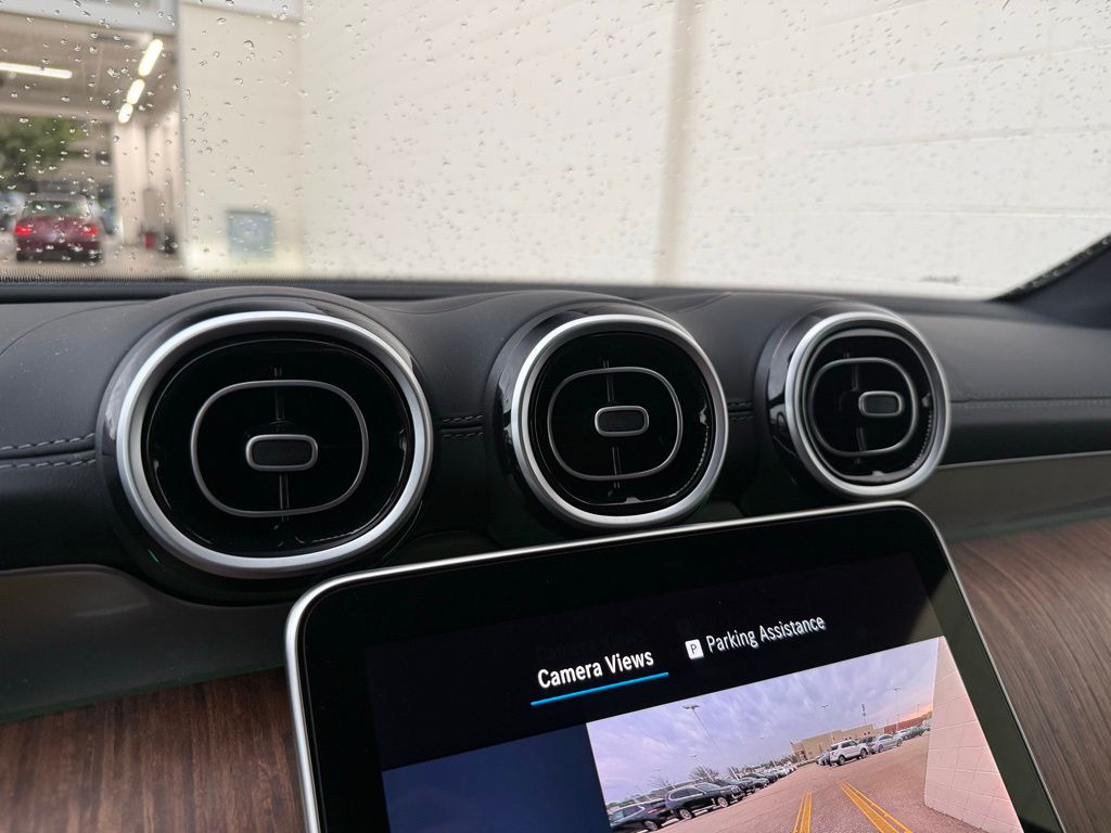 2025 Mercedes-Benz GLC Base - Photo 22