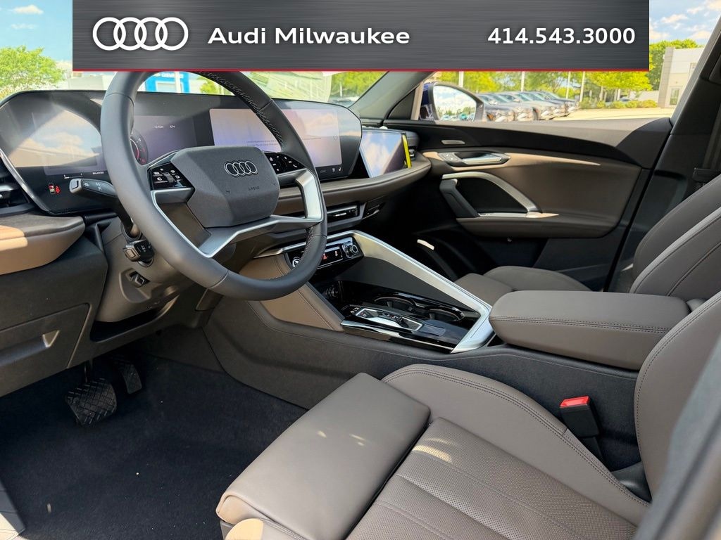 New 2026 Audi Q5 2.0T Prestige SUV