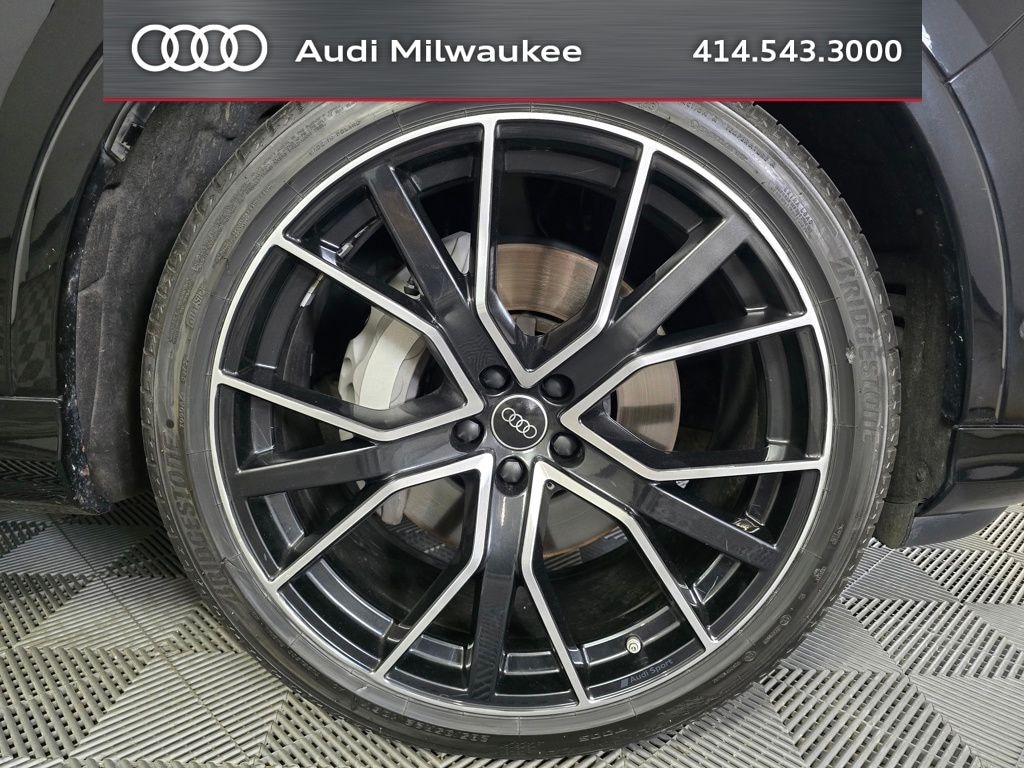 Used 2023 Audi Q7 55 Prestige SUV