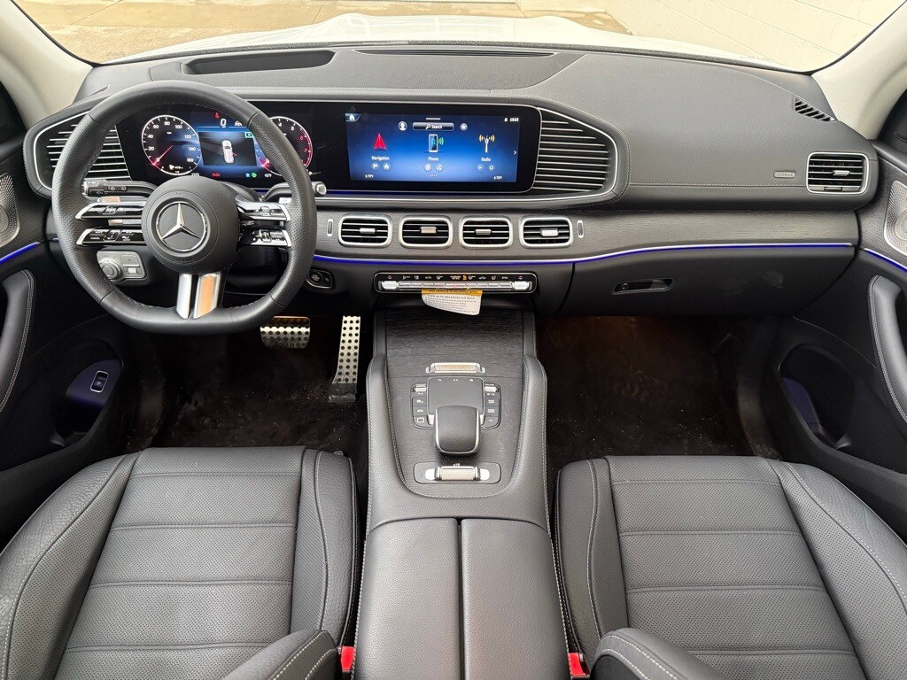 2026 Mercedes-Benz GLS Base - Photo 13