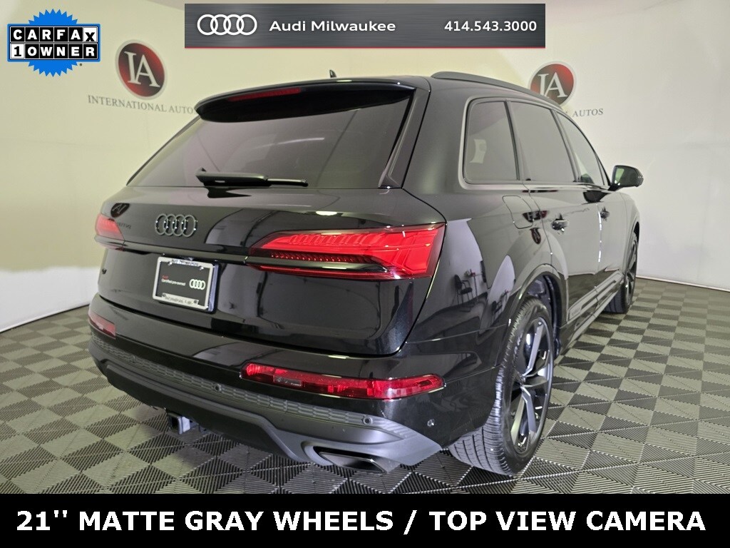 2025 Audi Q7 55 Premium Plus photo 4