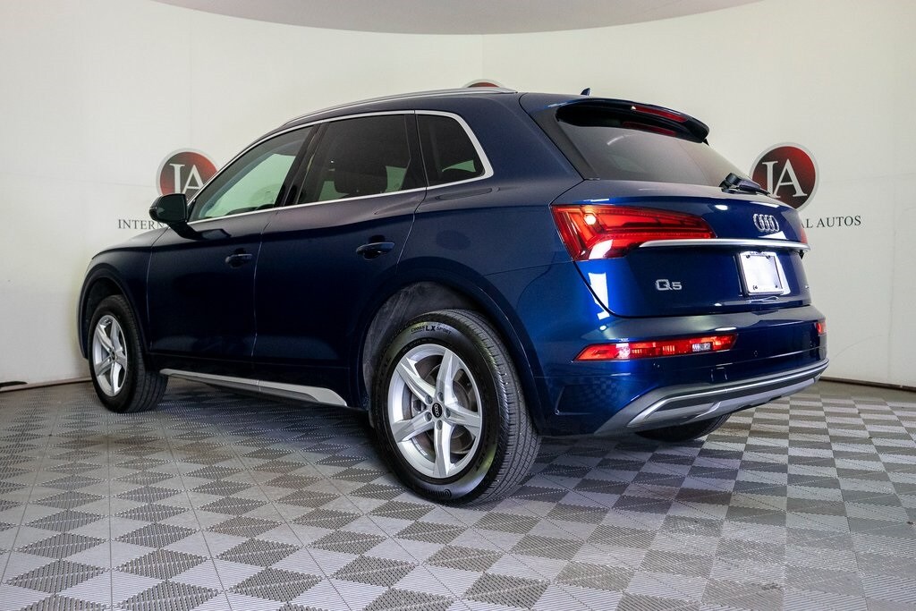 2023 Audi Q5 40 Premium photo 3