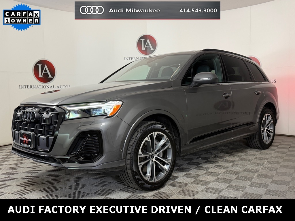 Used 2025 Audi Q7 45 Premium SUV