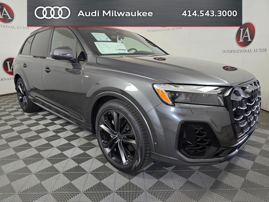New 2026 Audi Q7 55 Premium Plus SUV
