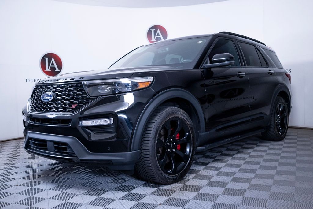 Used 2024 Ford Explorer ST SUV