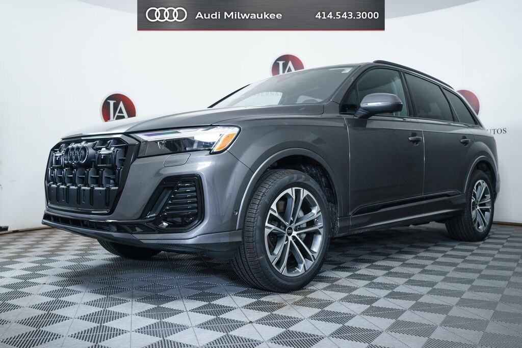 New 2026 Audi Q7 45 Premium Plus SUV
