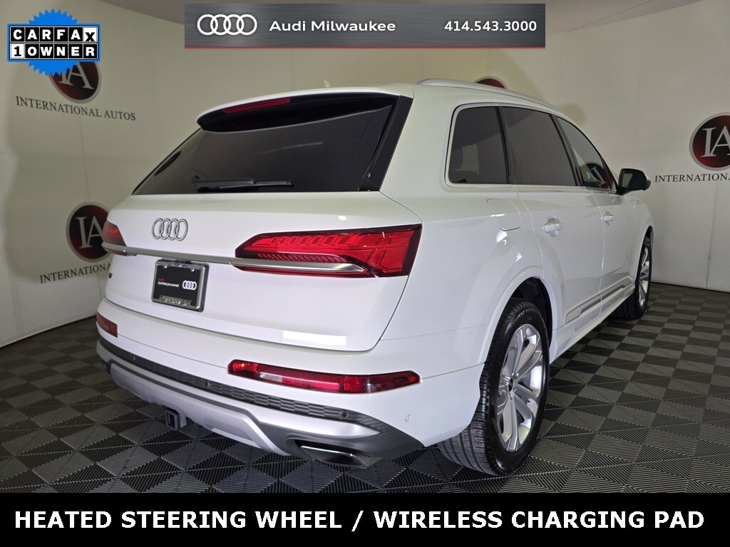 2025 Audi Q7 55 Premium Plus photo 4