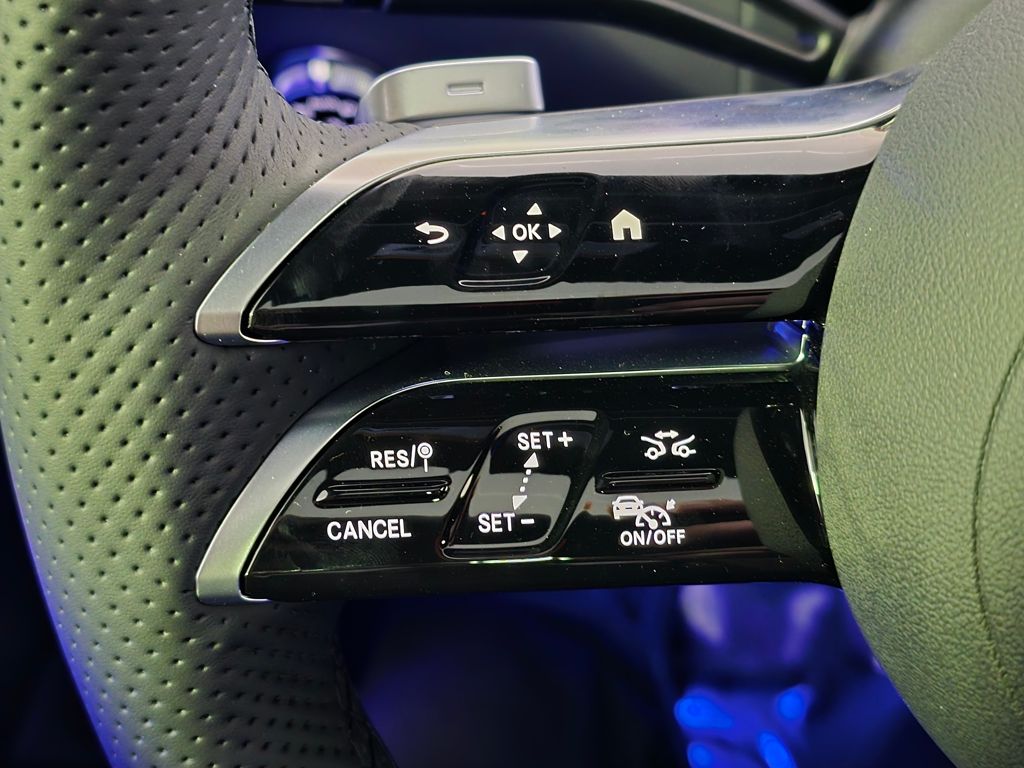 2026 Mercedes-Benz GLC Base - Photo 17