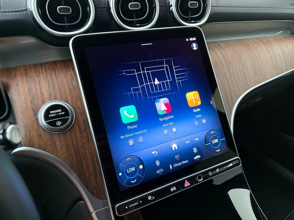 2025 Mercedes-Benz GLC Base - Photo 23