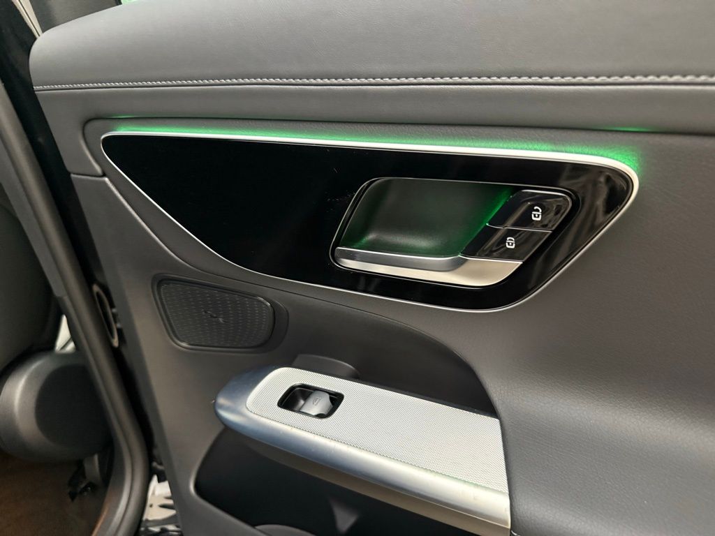 2025 Mercedes-Benz GLC Base - Photo 33