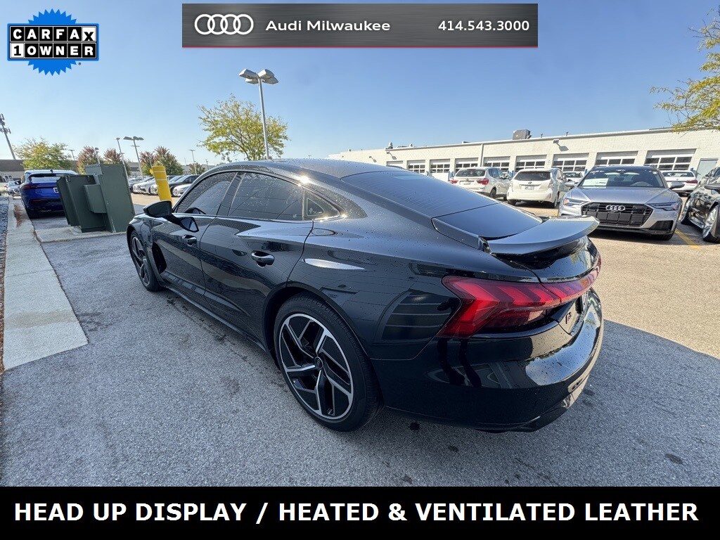 2023 Audi RS e-tron GT Base photo 3