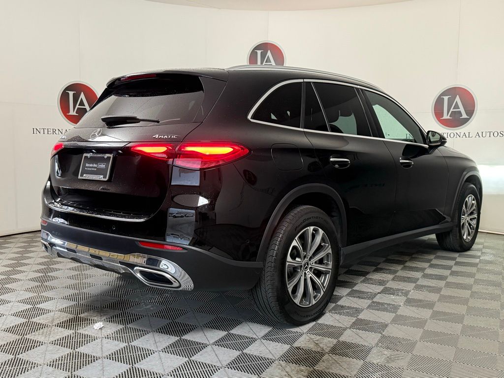 2025 Mercedes-Benz GLC Base - Photo 8