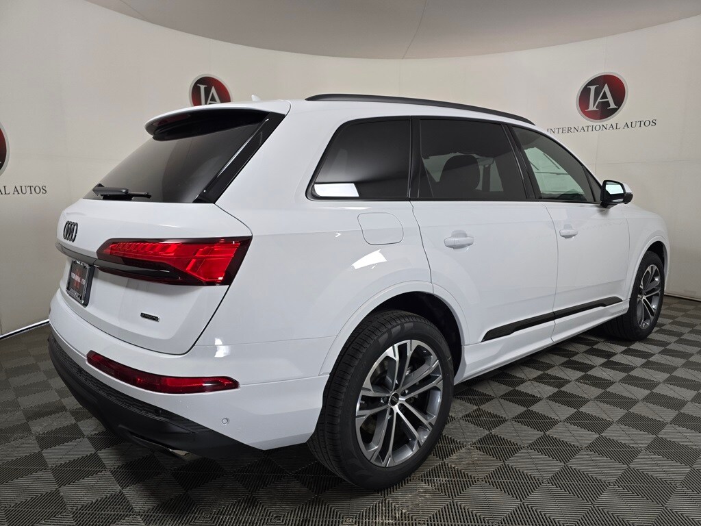 New 2026 Audi Q7 45 Premium Plus SUV