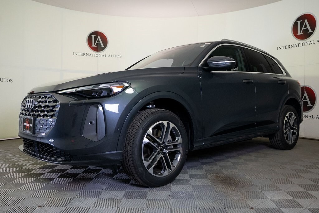 2025 Audi Q5 2.0T Premium photo 2