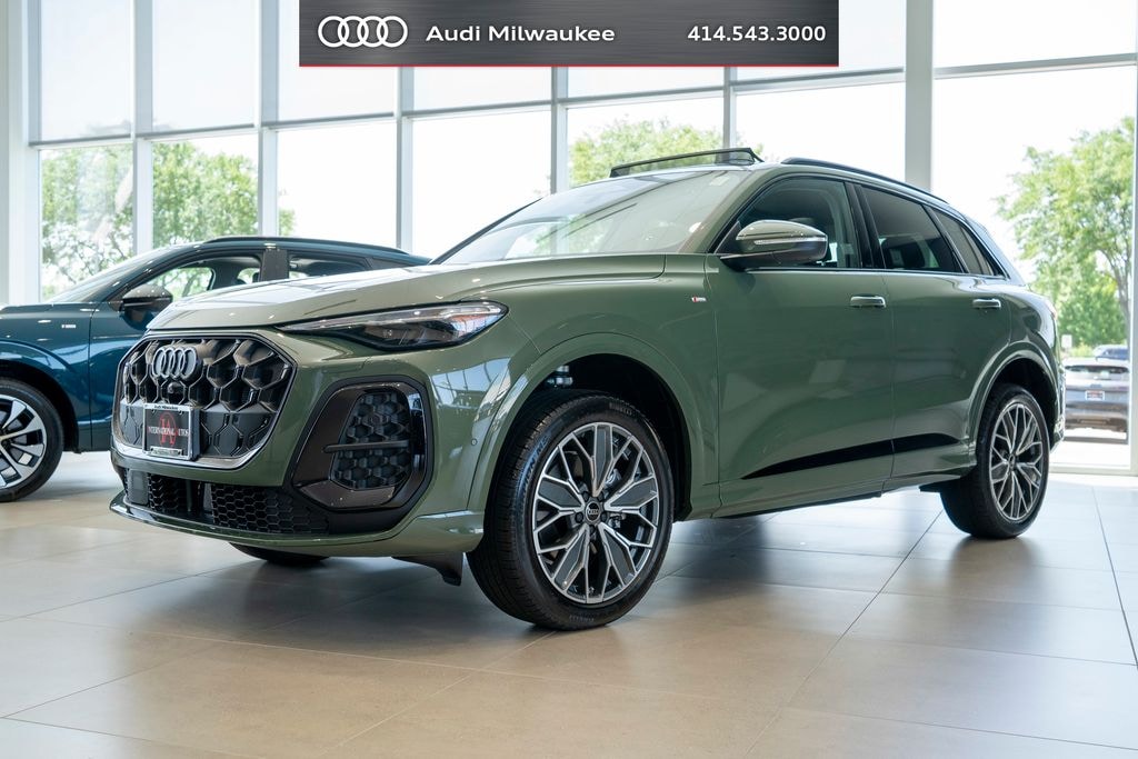 New 2026 Audi Q5 2.0T Premium Plus SUV