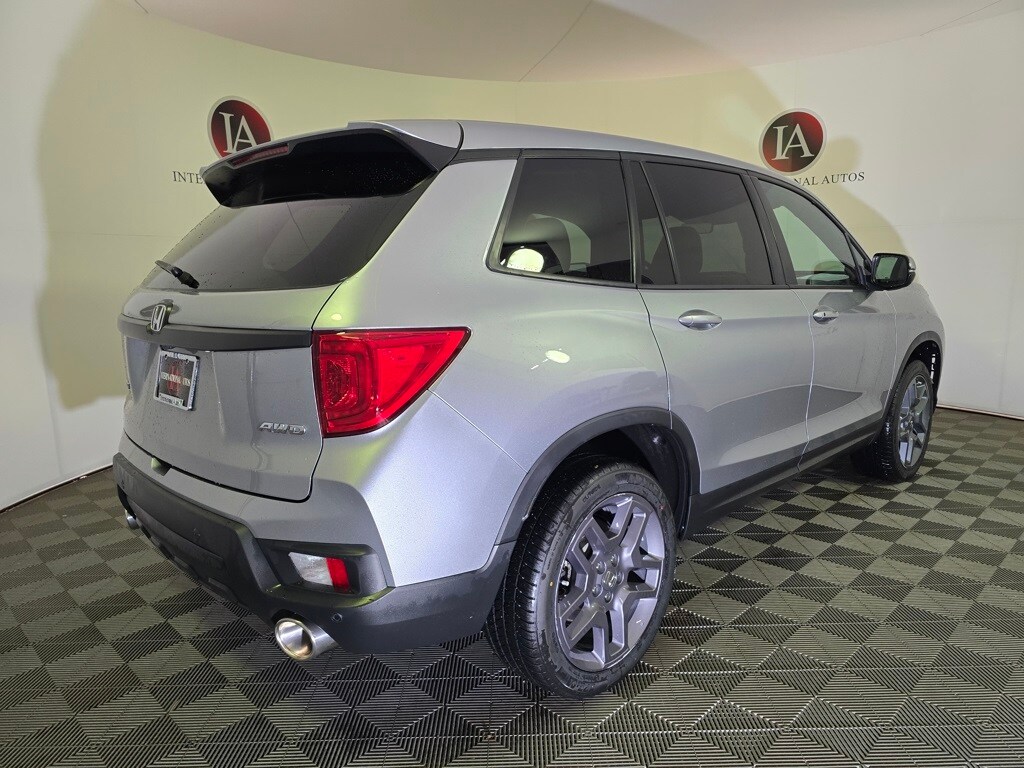 2023 Honda Passport EX-L photo 3