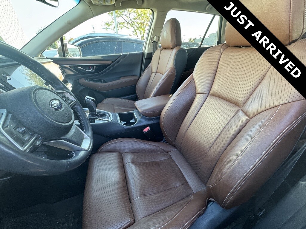 2021 Subaru Outback Touring XT photo 2
