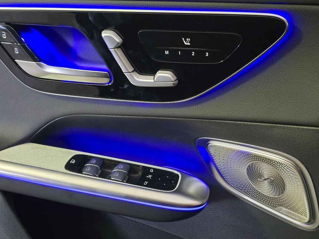 2026 Mercedes-Benz GLC Base - Photo 10
