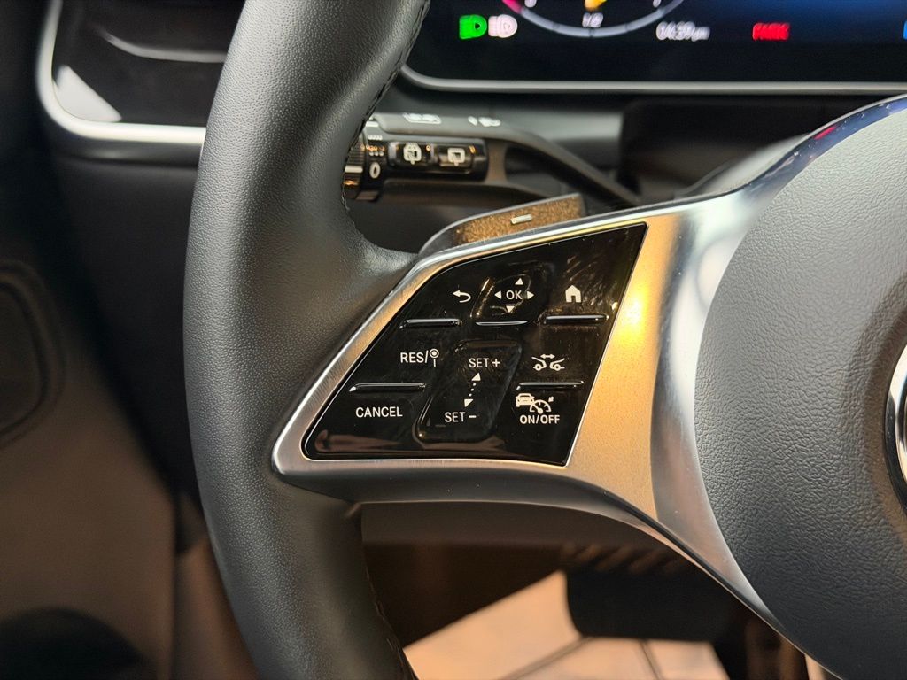 2025 Mercedes-Benz GLC Base - Photo 19