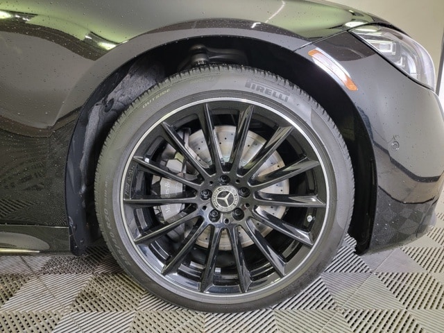 Used 2024 Mercedes-Benz S-Class S 580 with VIN W1K6G7GB2RA297937 for sale in West Allis, WI