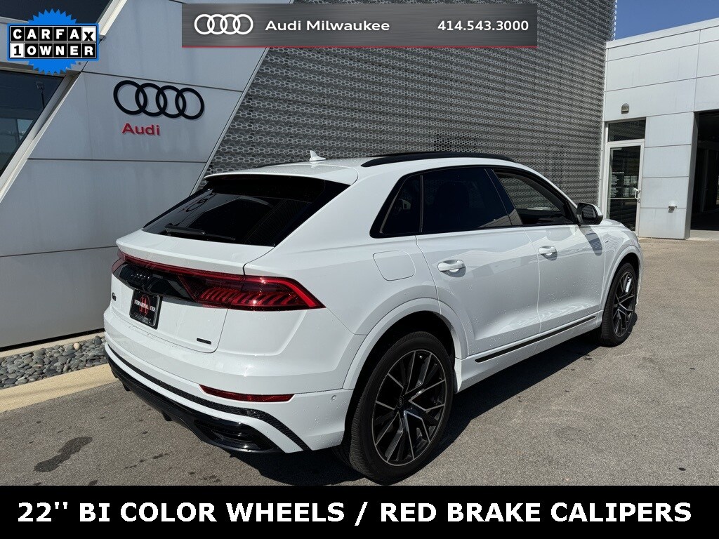2022 Audi Q8 55 Premium Plus photo 2