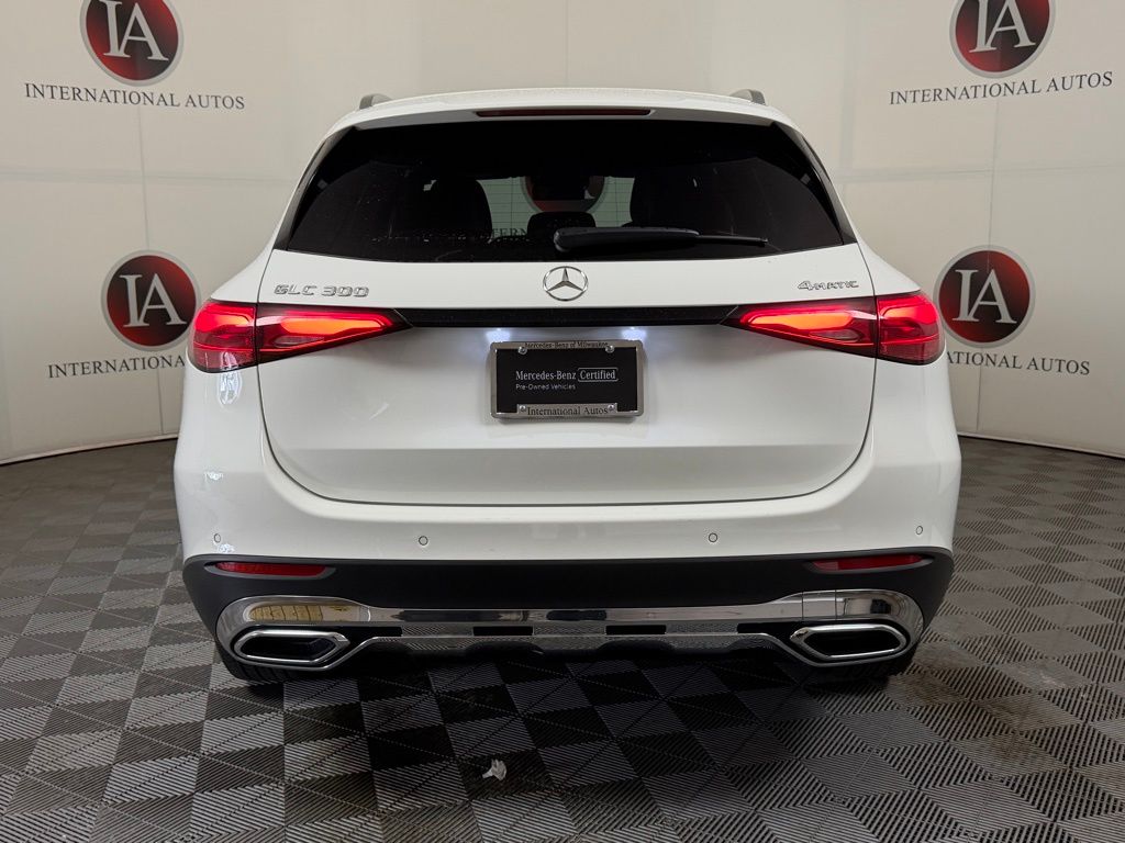 2025 Mercedes-Benz GLC Base - Photo 7
