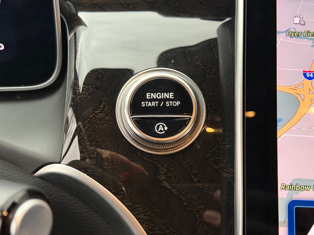 2025 Mercedes-Benz GLC Base - Photo 27