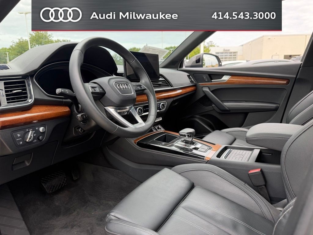 Used 2023 Audi Q5 45 S Line Prestige SUV