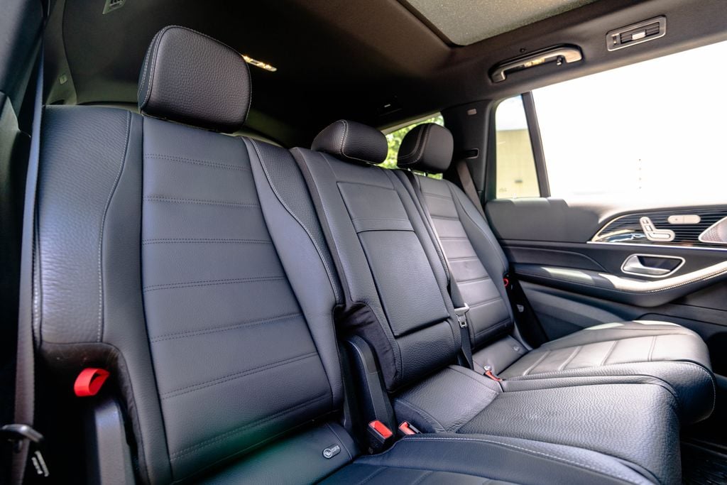 2026 Mercedes-Benz GLS Base - Photo 36